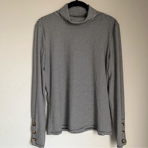 TAHARI women’s Blk/White turtle neck top